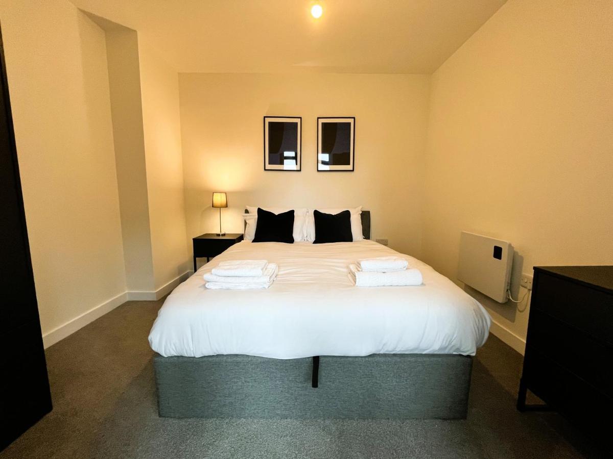 Fantastic One Bedroom Apartment Near Old Trafford Stadium Manchester Ngoại thất bức ảnh